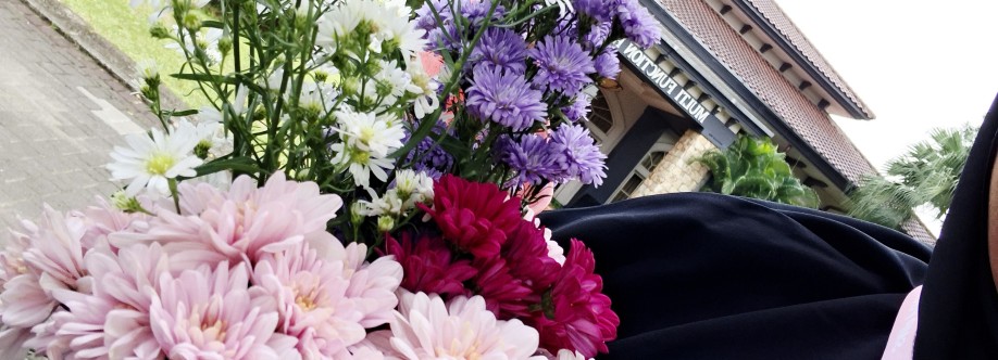 Dian Aditya Ningrum Cover Image