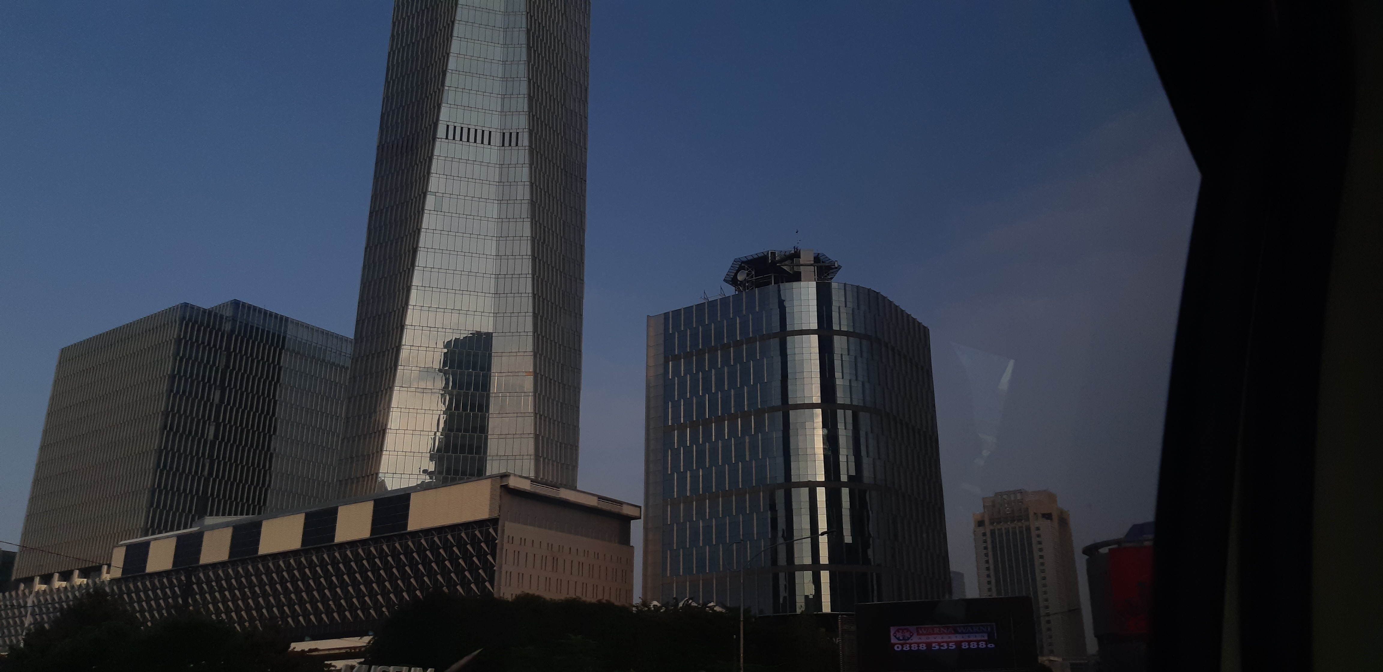 Humaaa Profile Picture